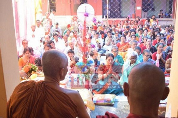 Buddhists observed auspicious Kathina-Civara